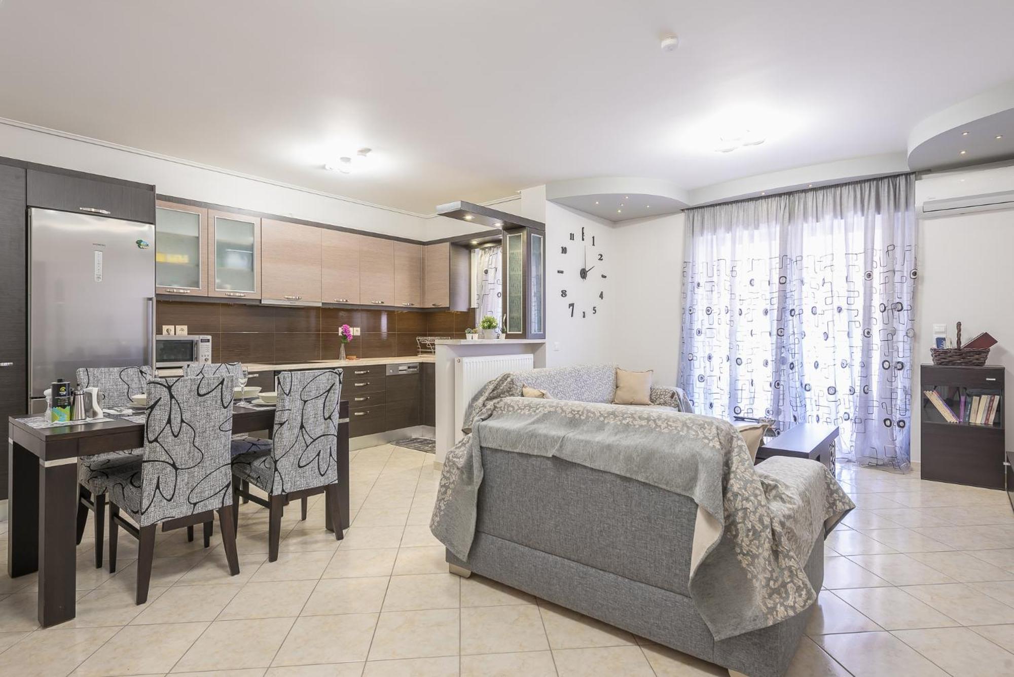 Rigas Apartment In Ilioupoli Athen Exterior foto